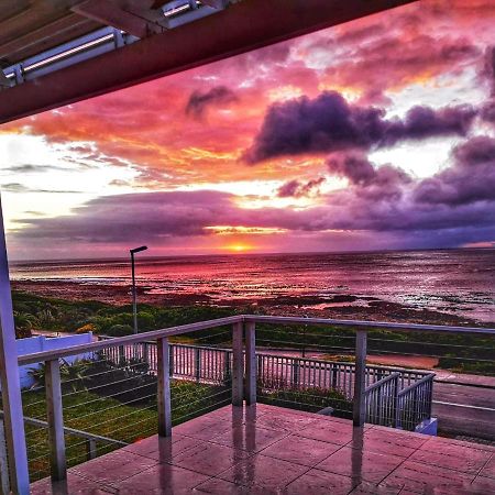 Ons C-Huis - Gansbaai Seafront Accommodation, Back-Up Power Exterior photo